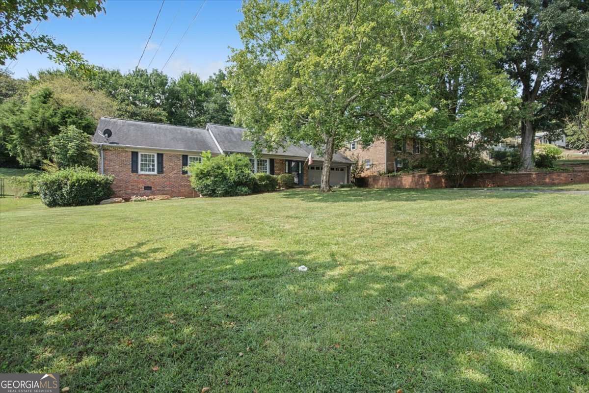 2781 Fernvalley Road Property Photo 2