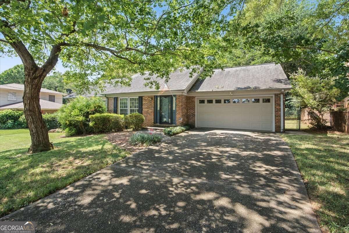 2781 Fernvalley Road Property Photo 4