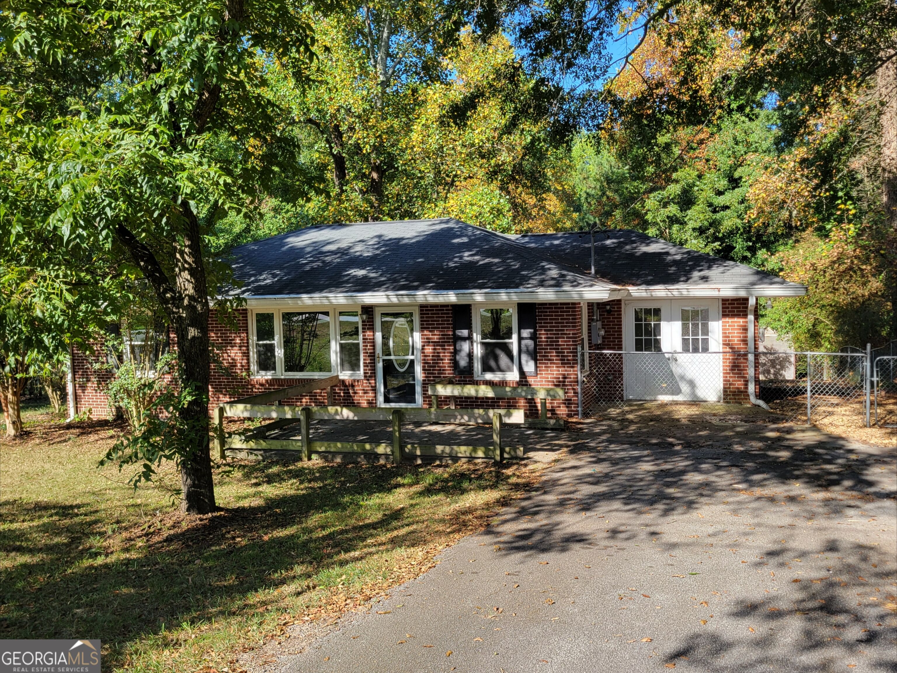 432 Lakeview Drive Sw Property Photo 1
