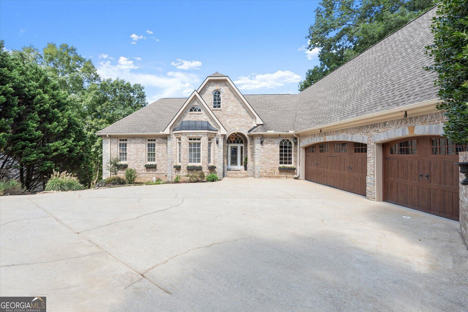 101 Bree Lane Property Photo 3