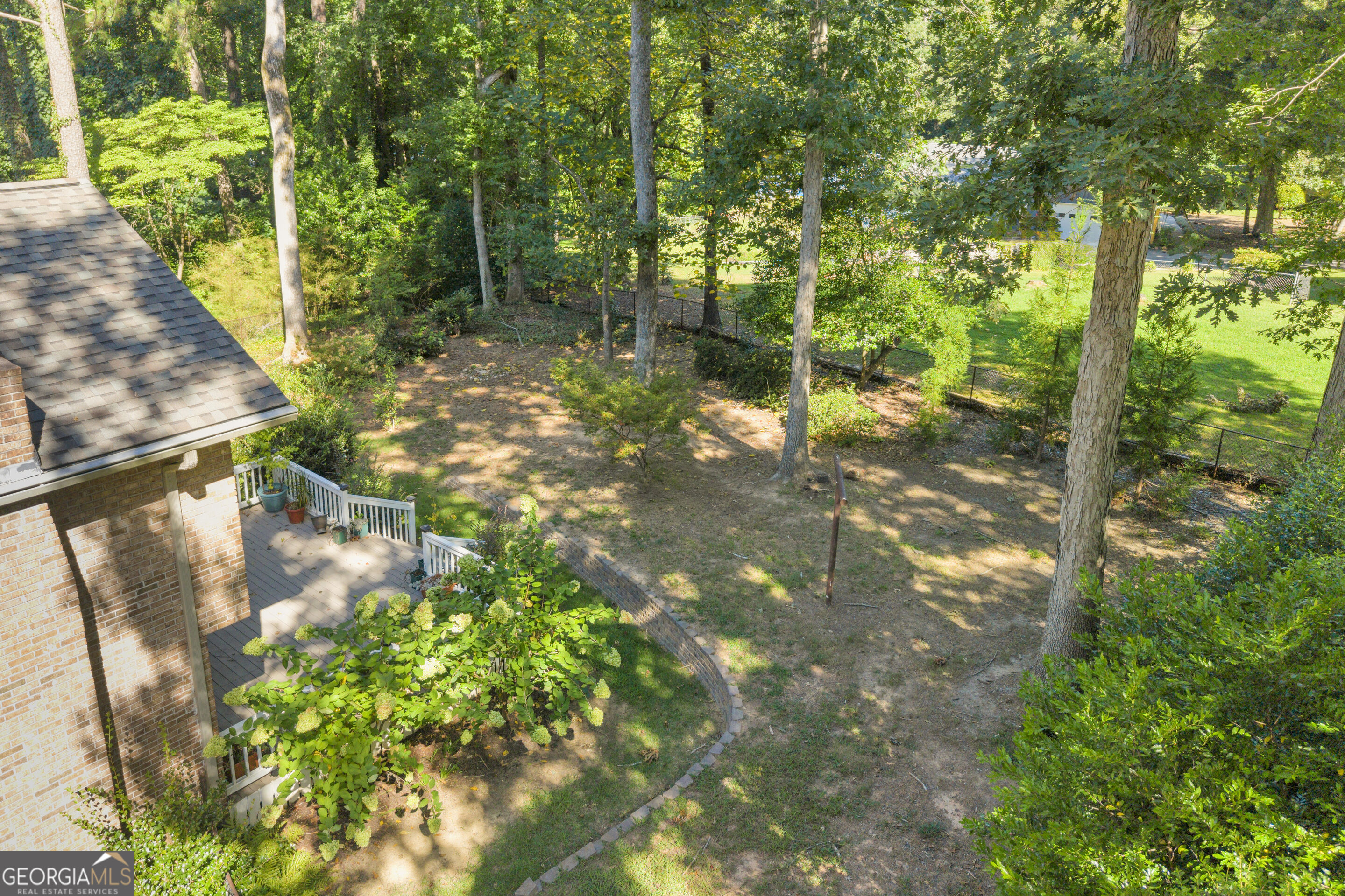 832 Sweet Briar Lane Se Property Photo 4