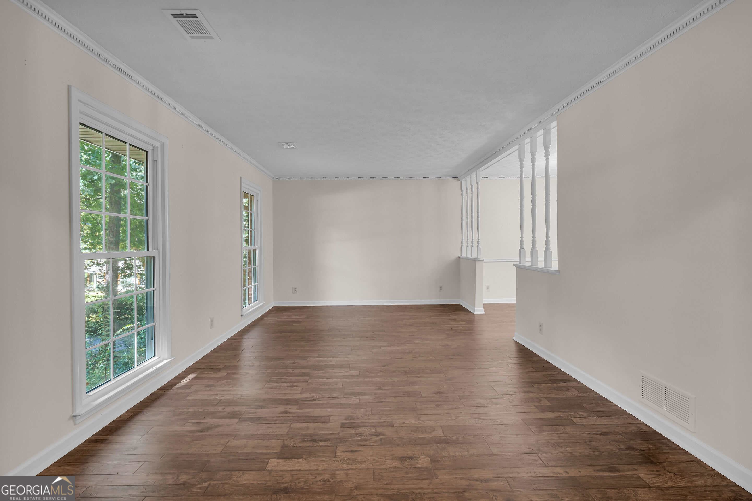 832 Sweet Briar Lane Se Property Photo 16