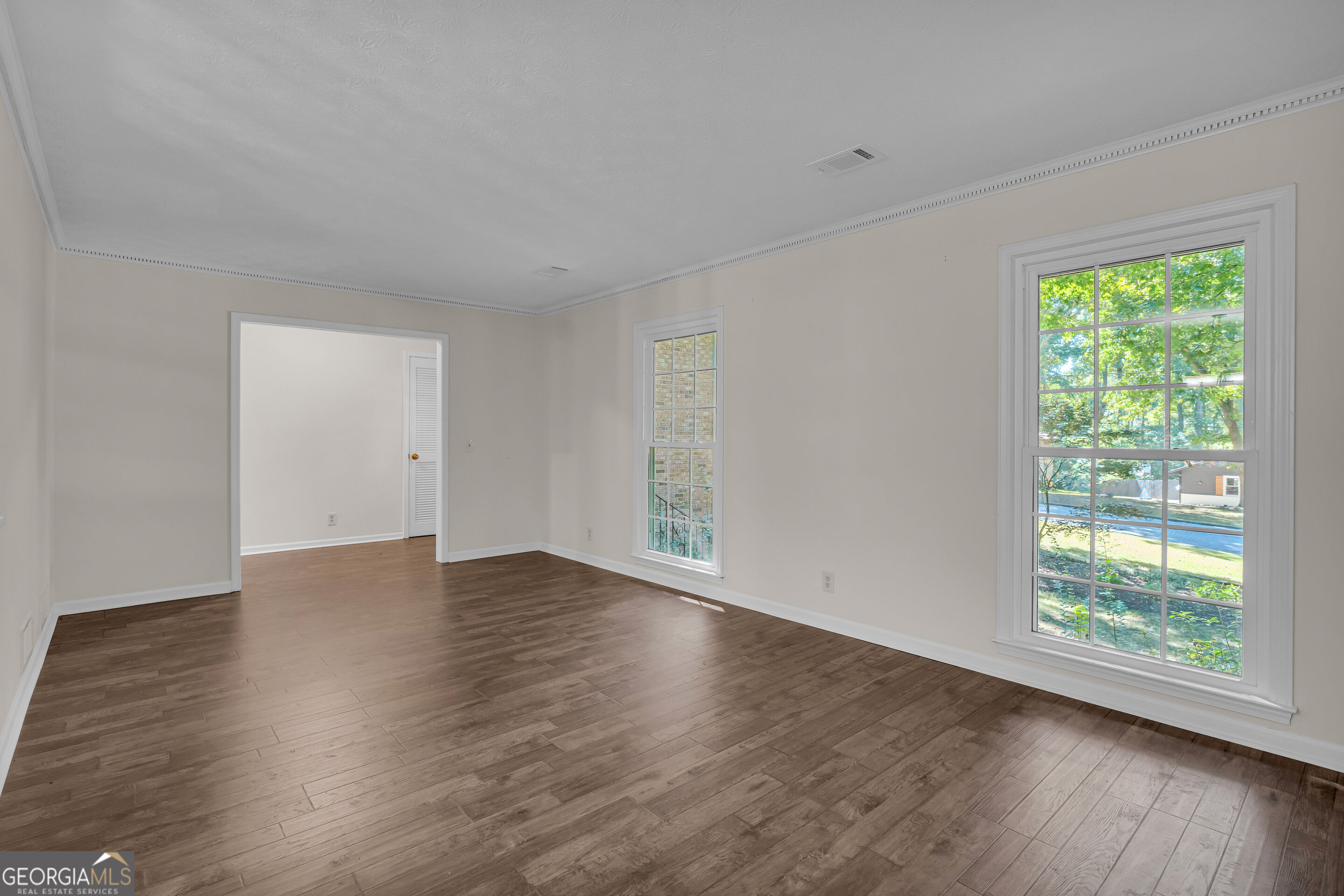 832 Sweet Briar Lane Se Property Photo 17