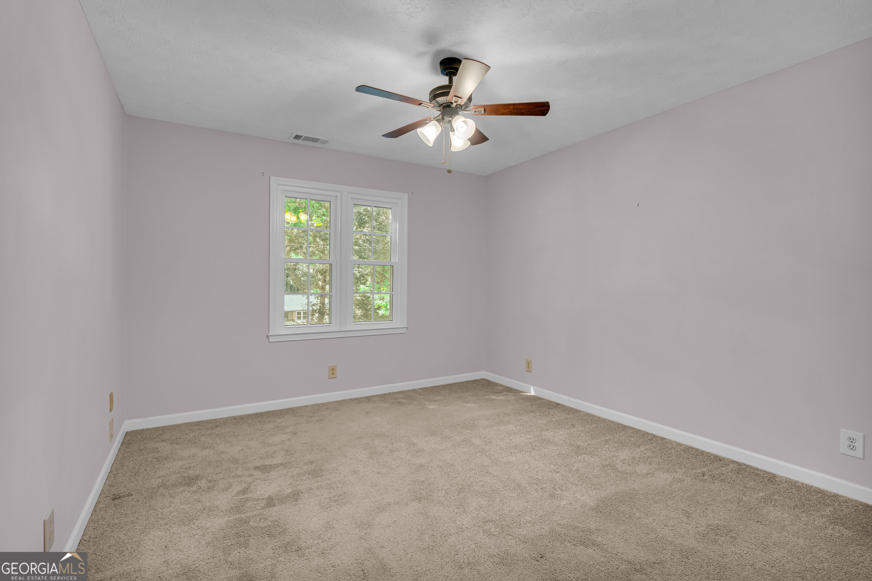 832 Sweet Briar Lane Se Property Photo 36