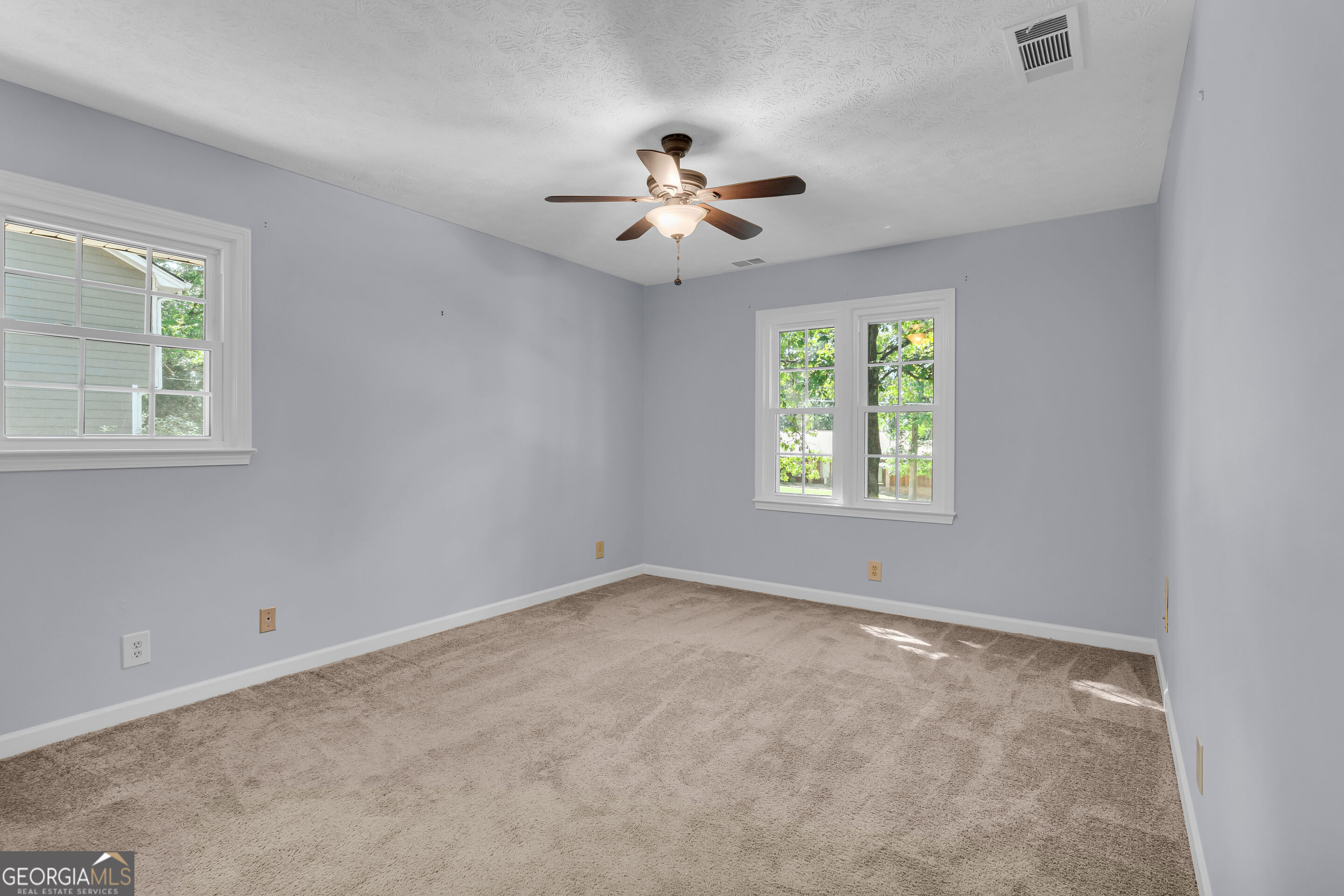 832 Sweet Briar Lane Se Property Photo 38