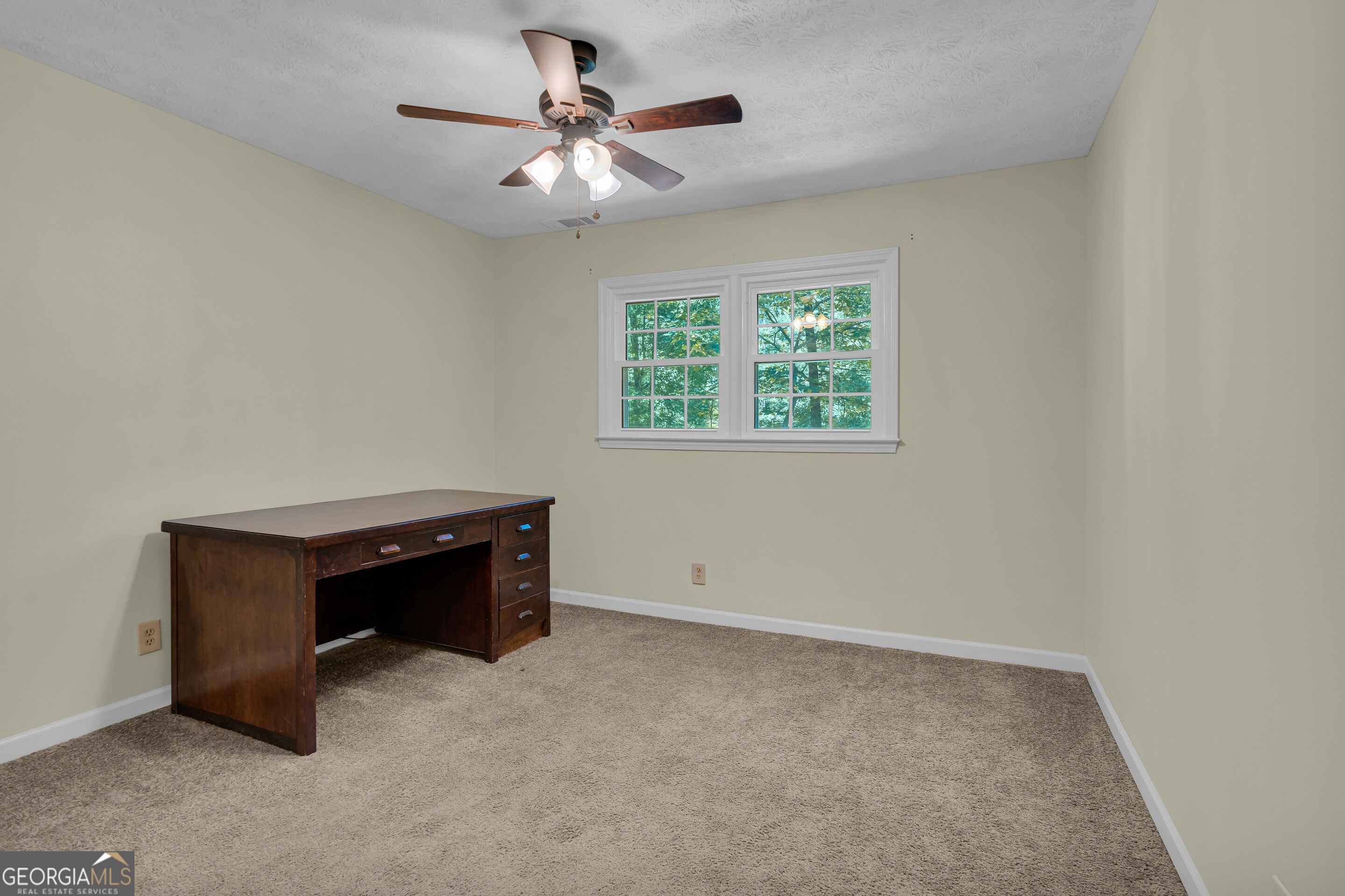 832 Sweet Briar Lane Se Property Photo 42