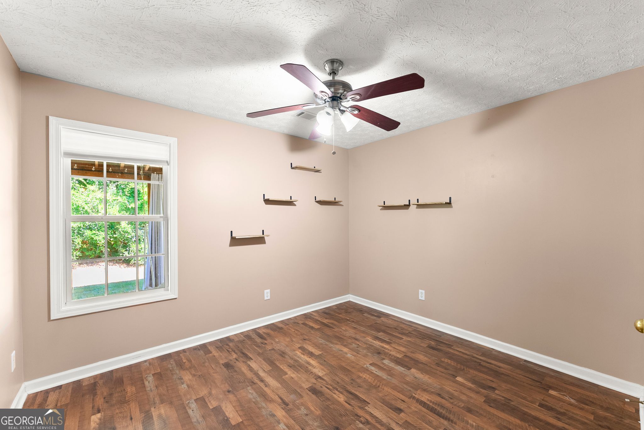 302 Shenandoah Circle Property Photo 12