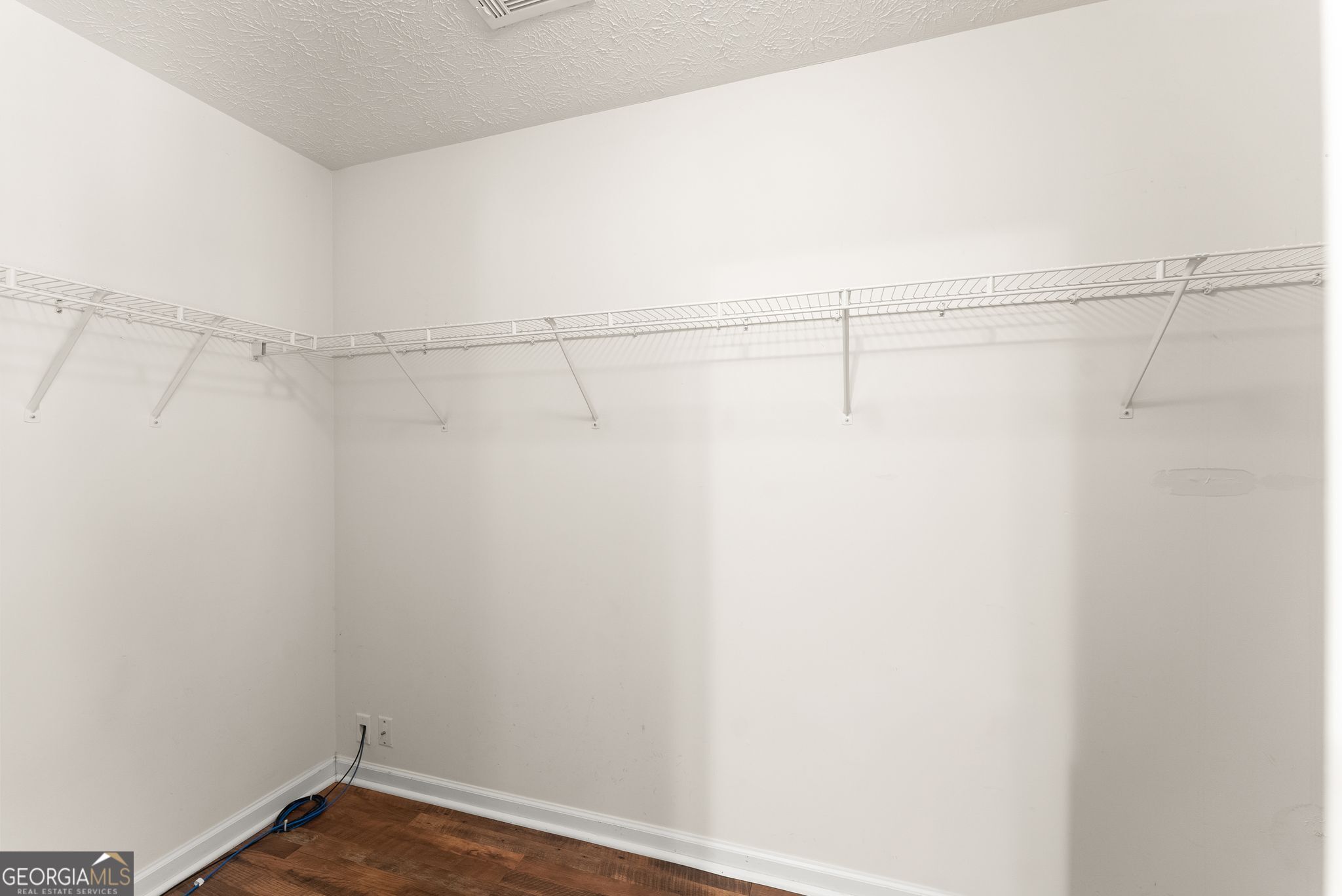 302 Shenandoah Circle Property Photo 22