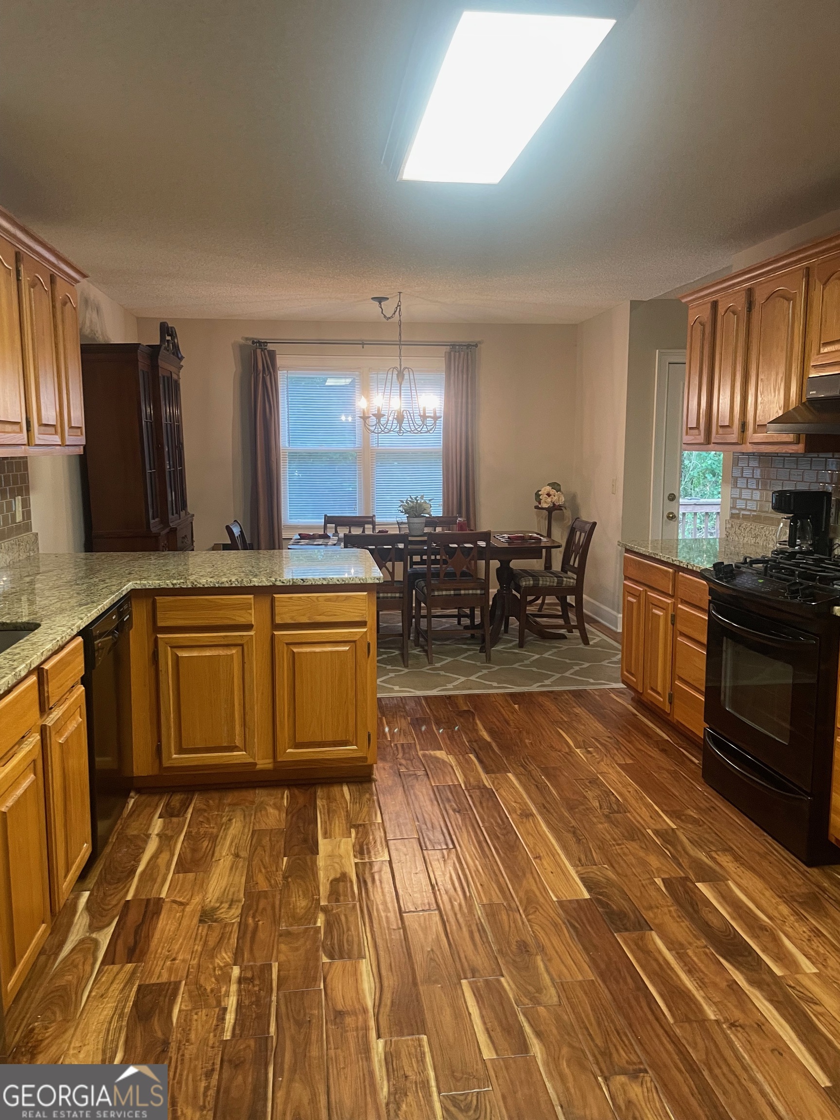 170 Thistledown Place Property Photo 12