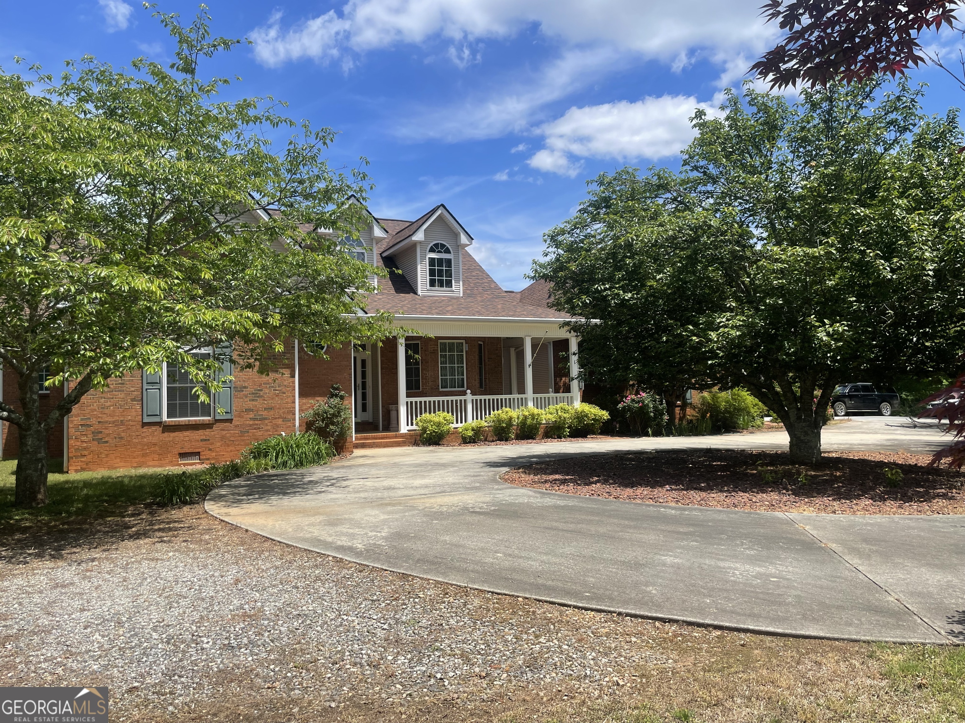 1545 Sam Bell Road Property Photo 2