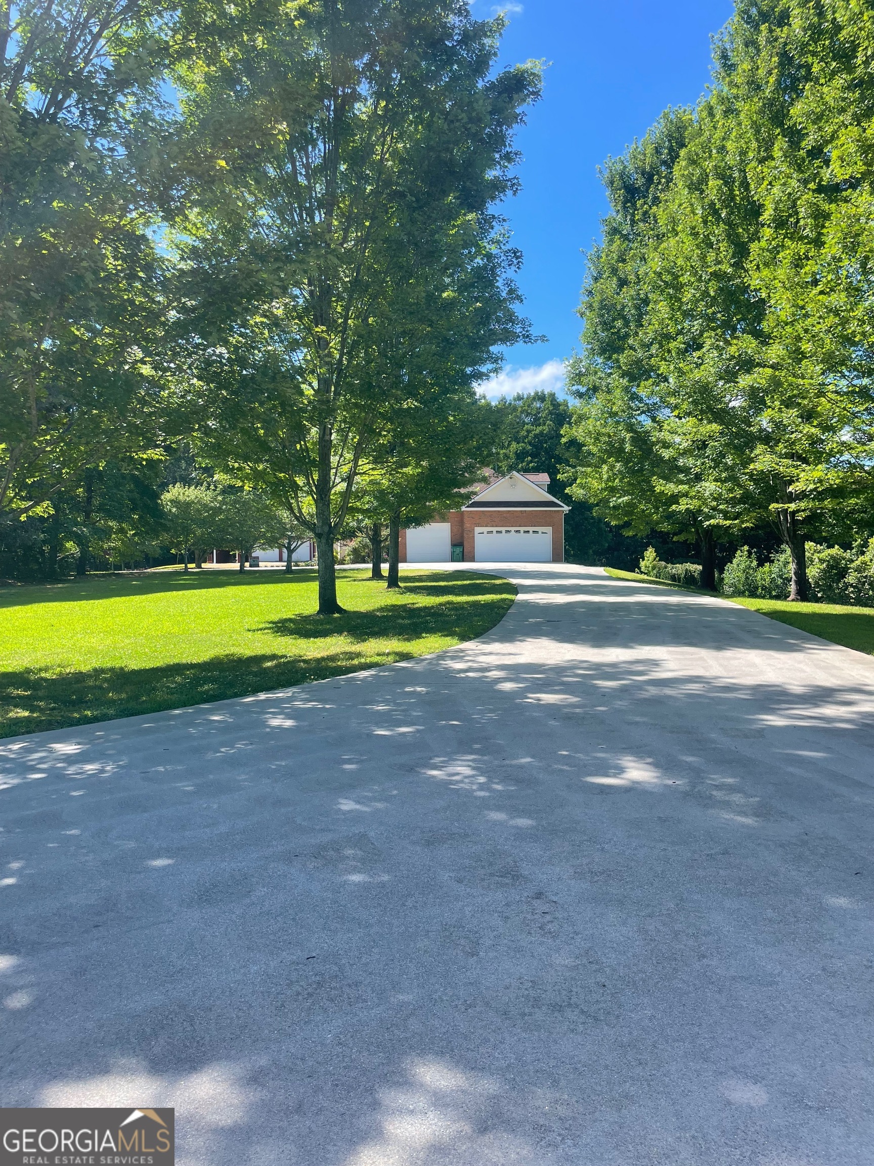 1545 Sam Bell Road Property Photo 12