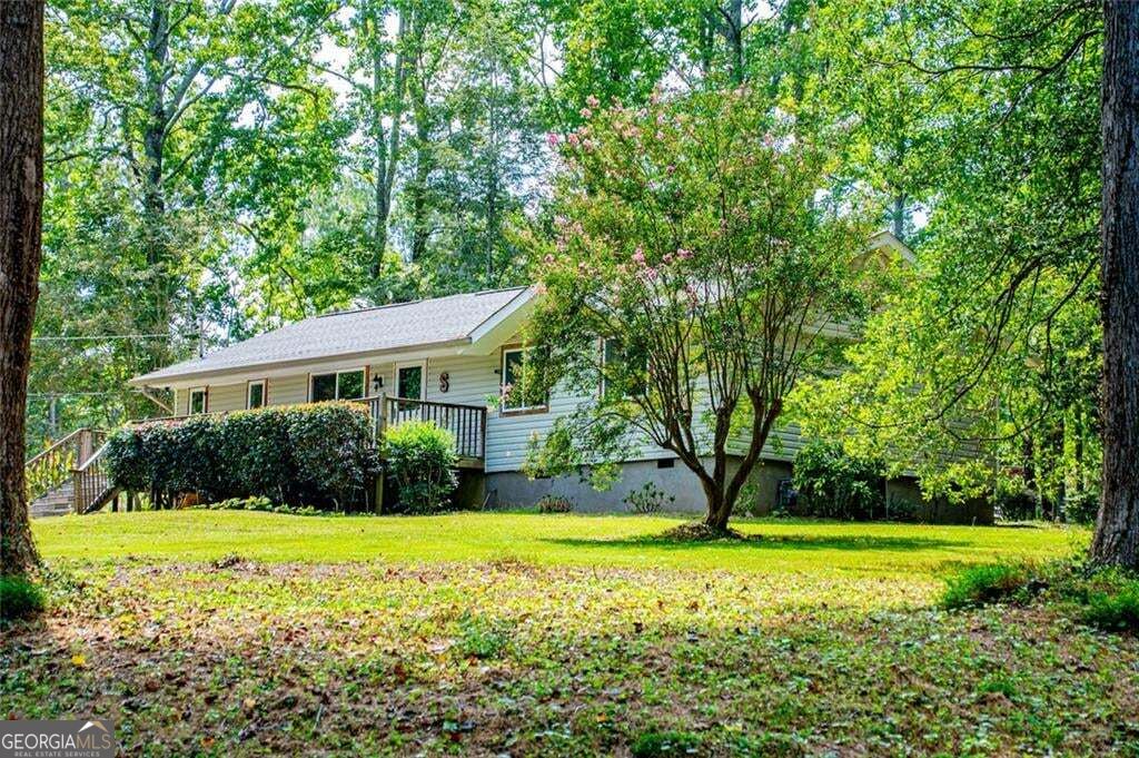 24 White Oak Drive Property Photo 5