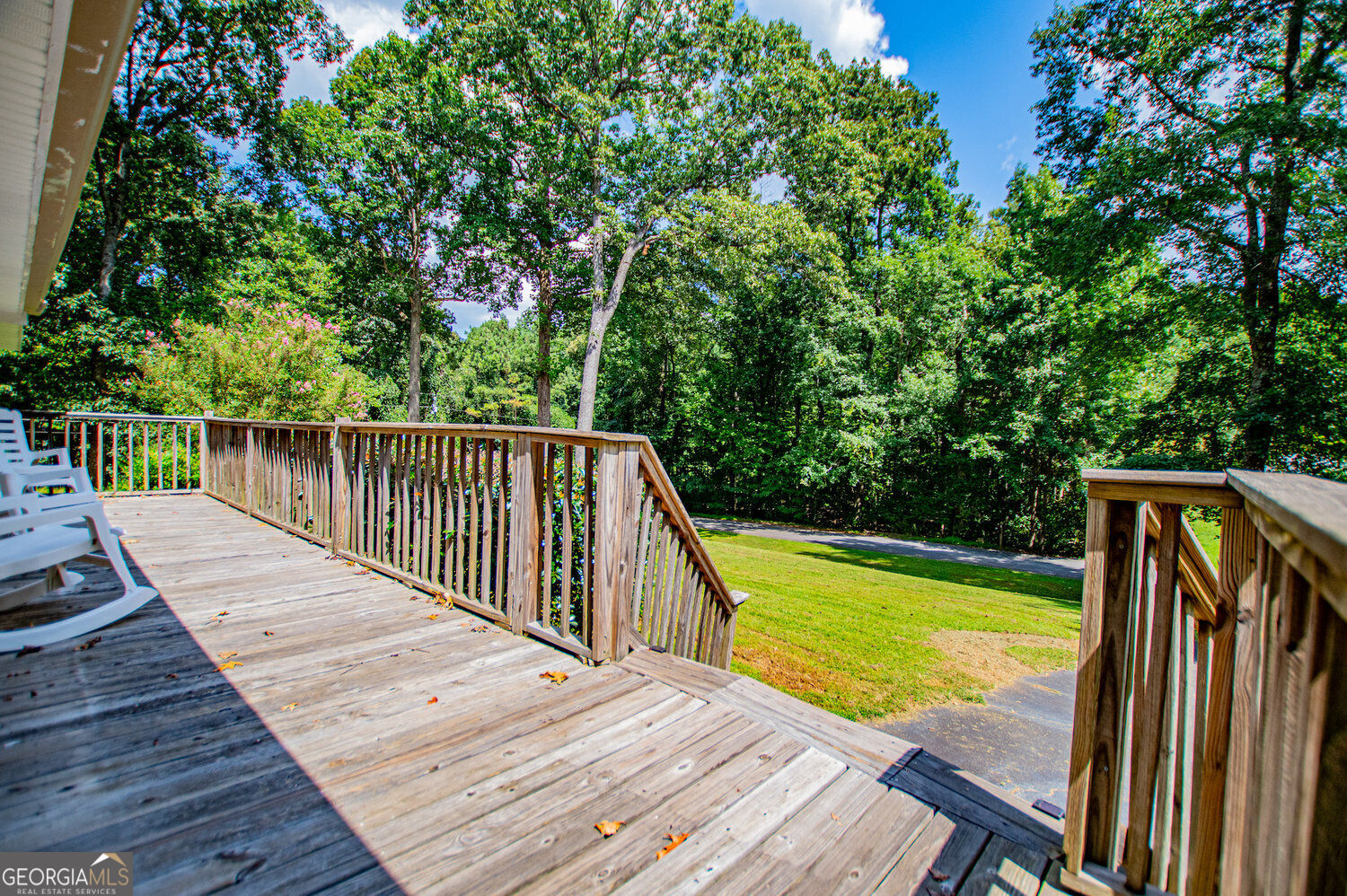 24 White Oak Drive Property Photo 8