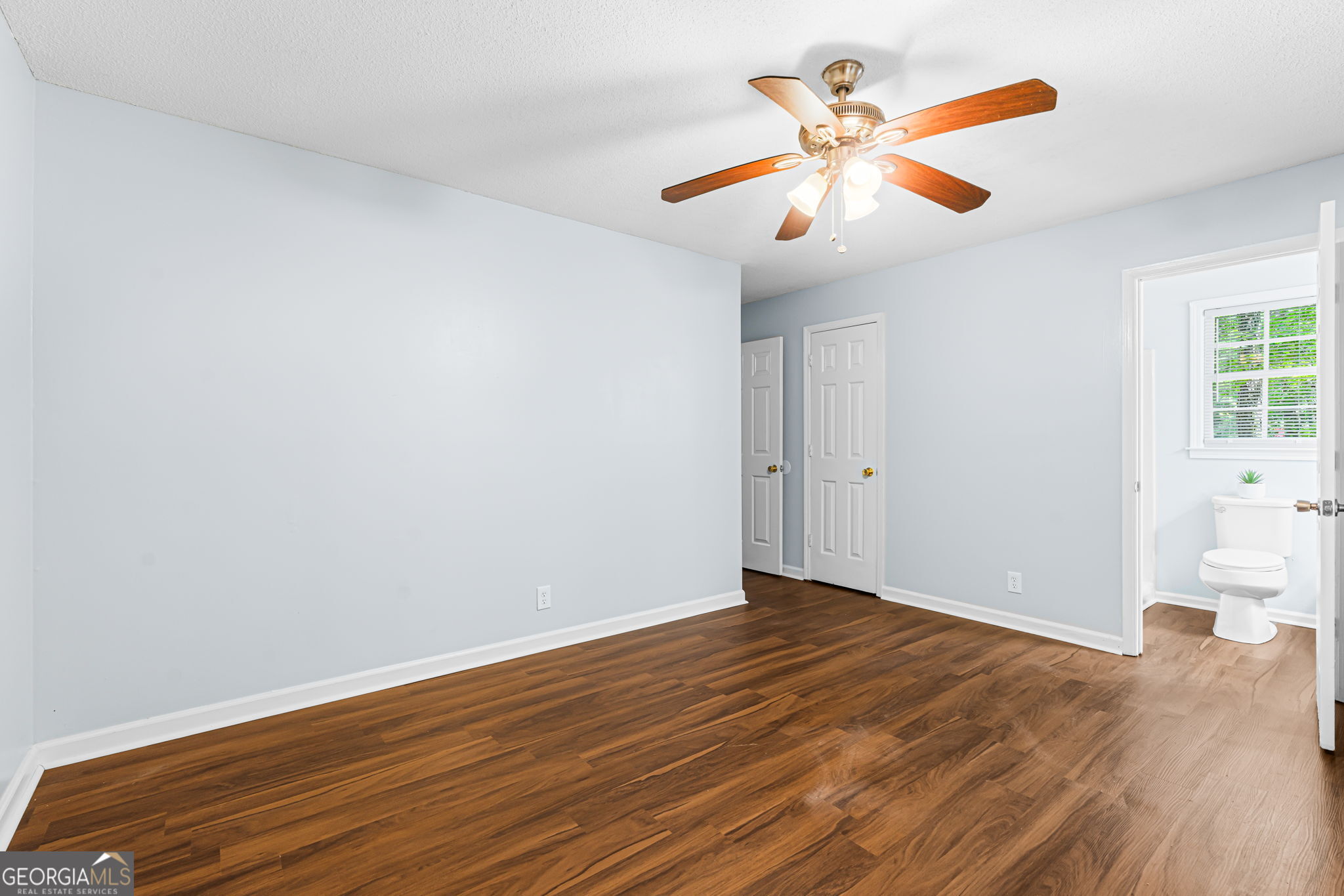 995 Roundtable Lane Property Photo 17