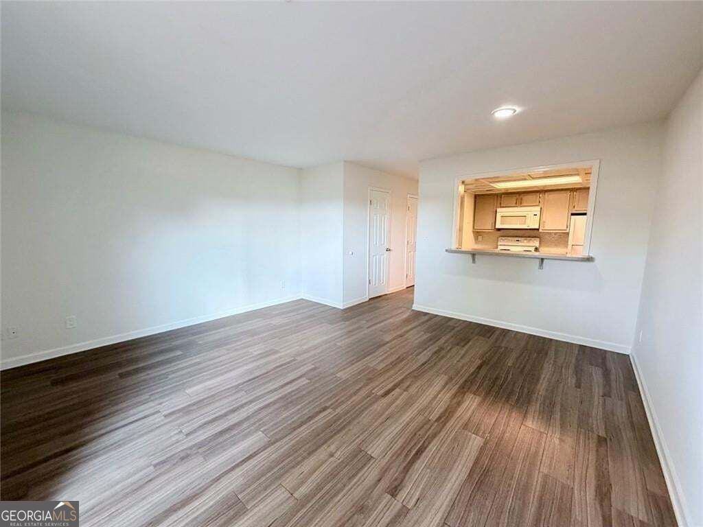 3730 Old Flowery Branch Road # I1 Property Photo 4