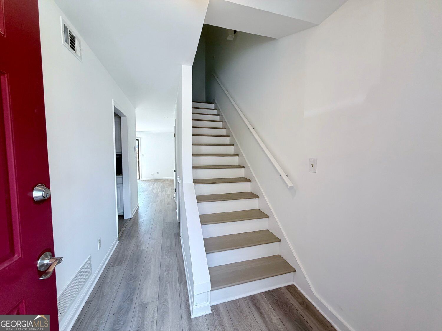 3925 Mountain View Road # E3 Property Photo 3