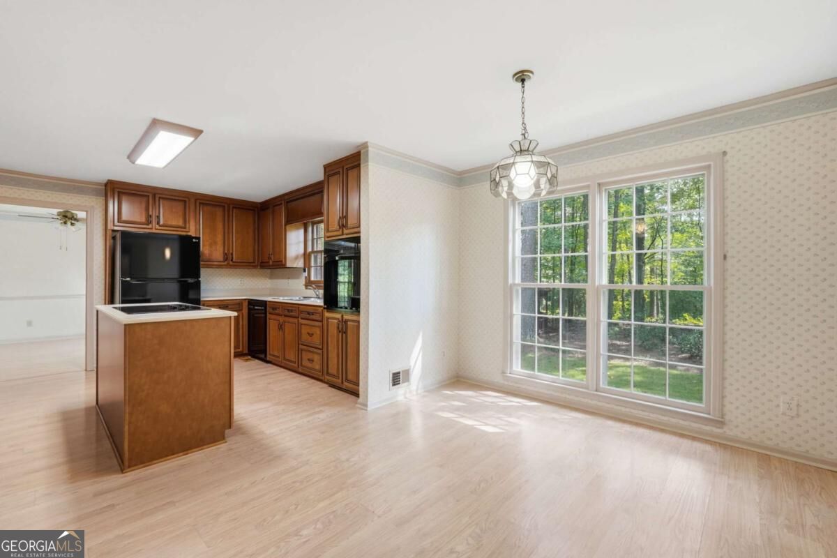 6100 Fords Road Nw Property Photo 7