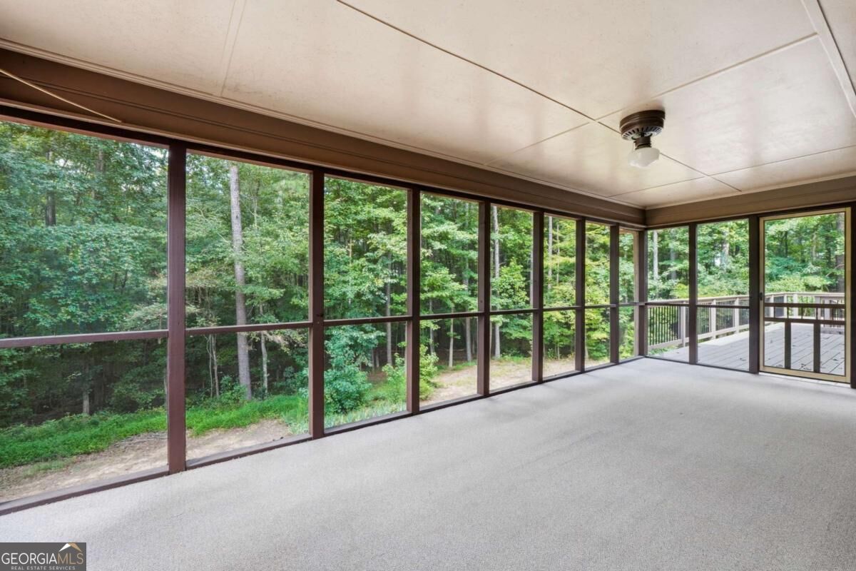 6100 Fords Road Nw Property Photo 10