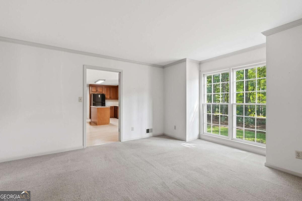 6100 Fords Road Nw Property Photo 16