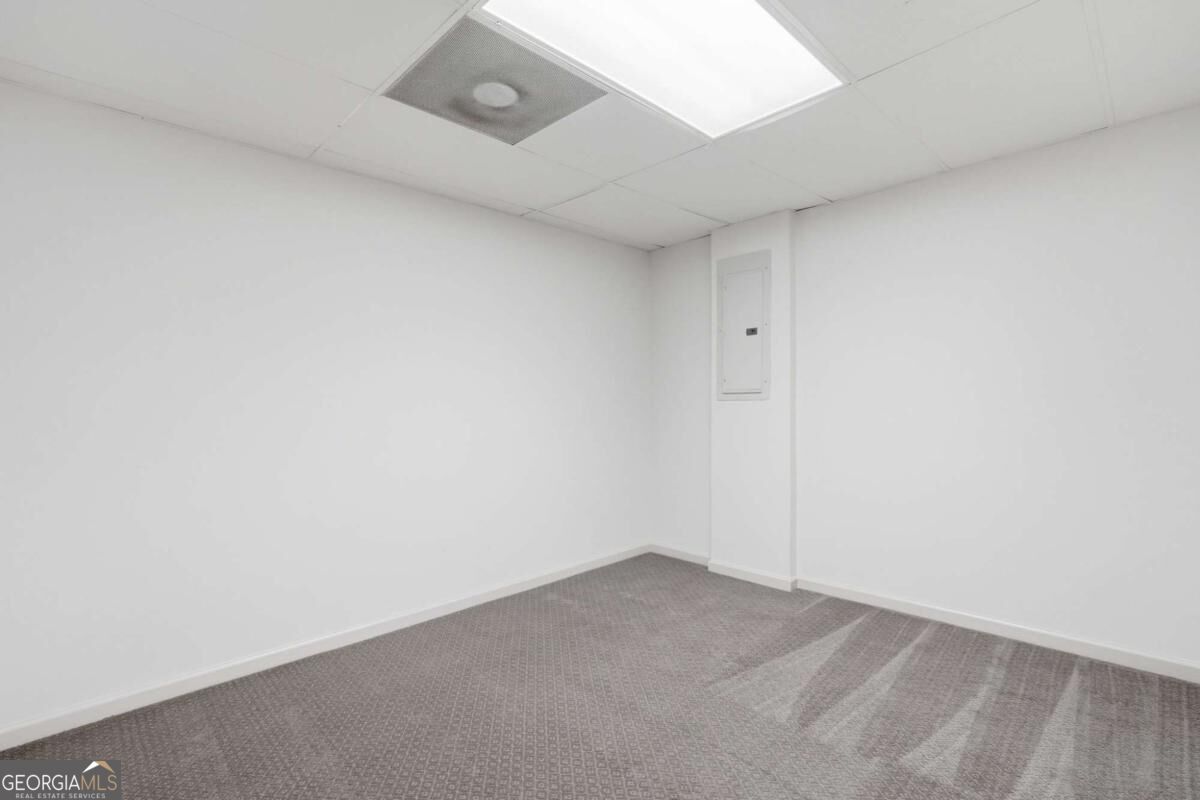 6100 Fords Road Nw Property Photo 39