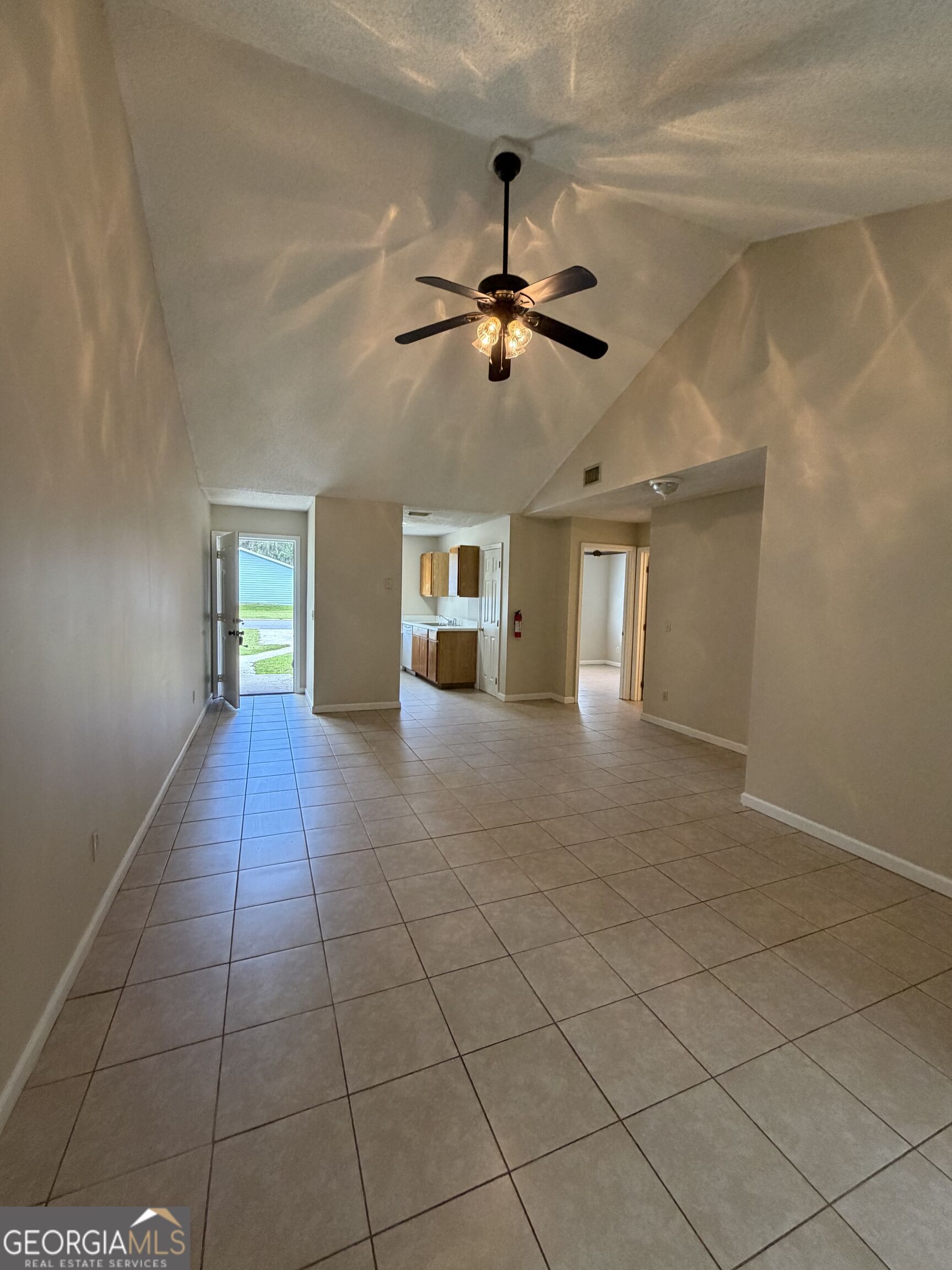 414 Admirals Walk Drive Property Photo 4