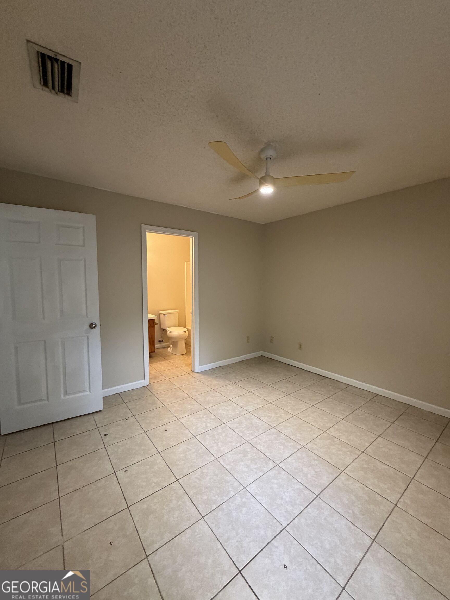 414 Admirals Walk Drive Property Photo 20