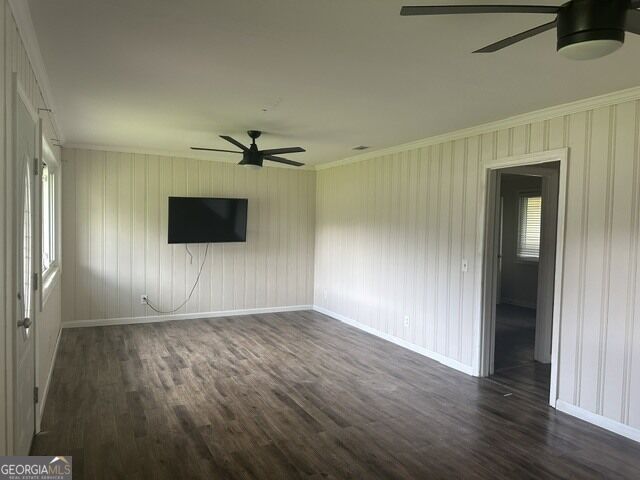 156 Highland Park Circle Property Photo 2