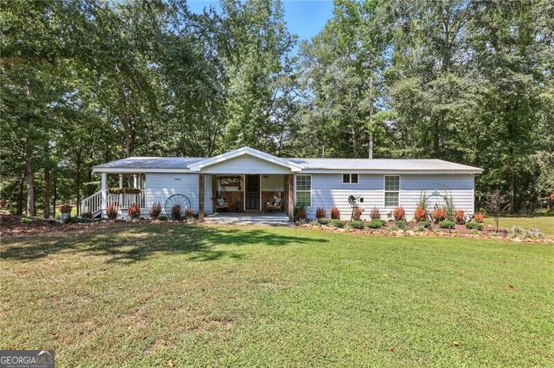731 Borders Road Property Photo 1