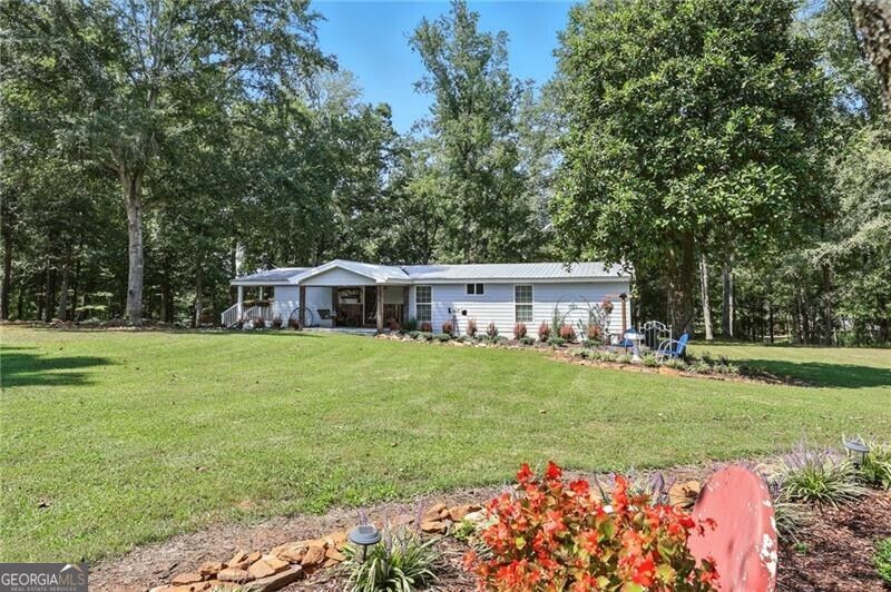731 Borders Road Property Photo 9