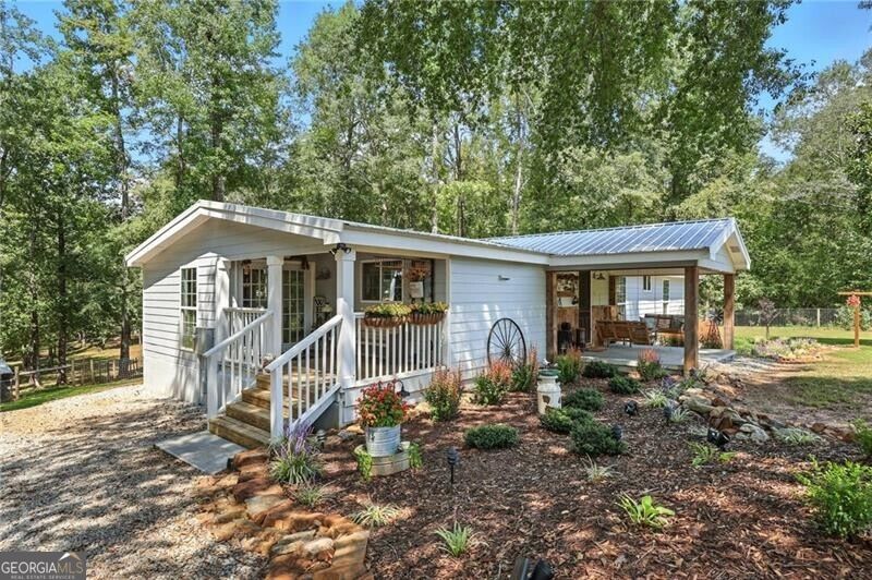 731 Borders Road Property Photo 12