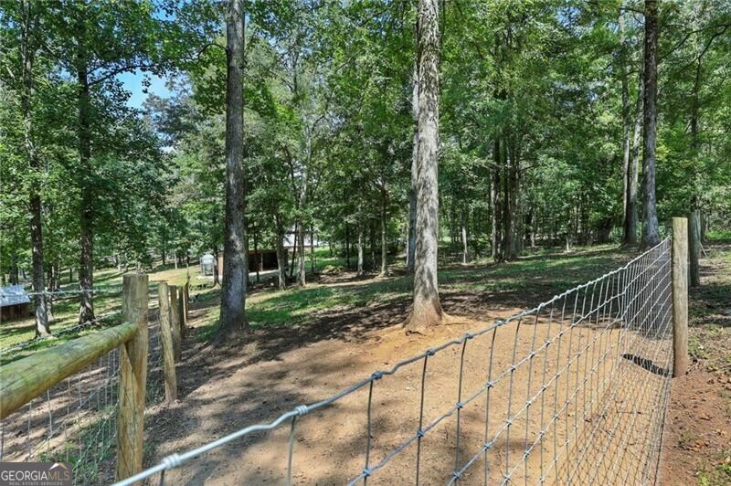 731 Borders Road Property Photo 14