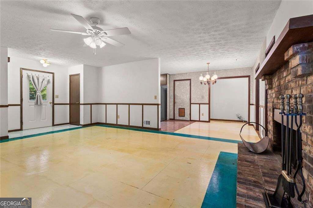 145 Carriage Circle Property Photo 7