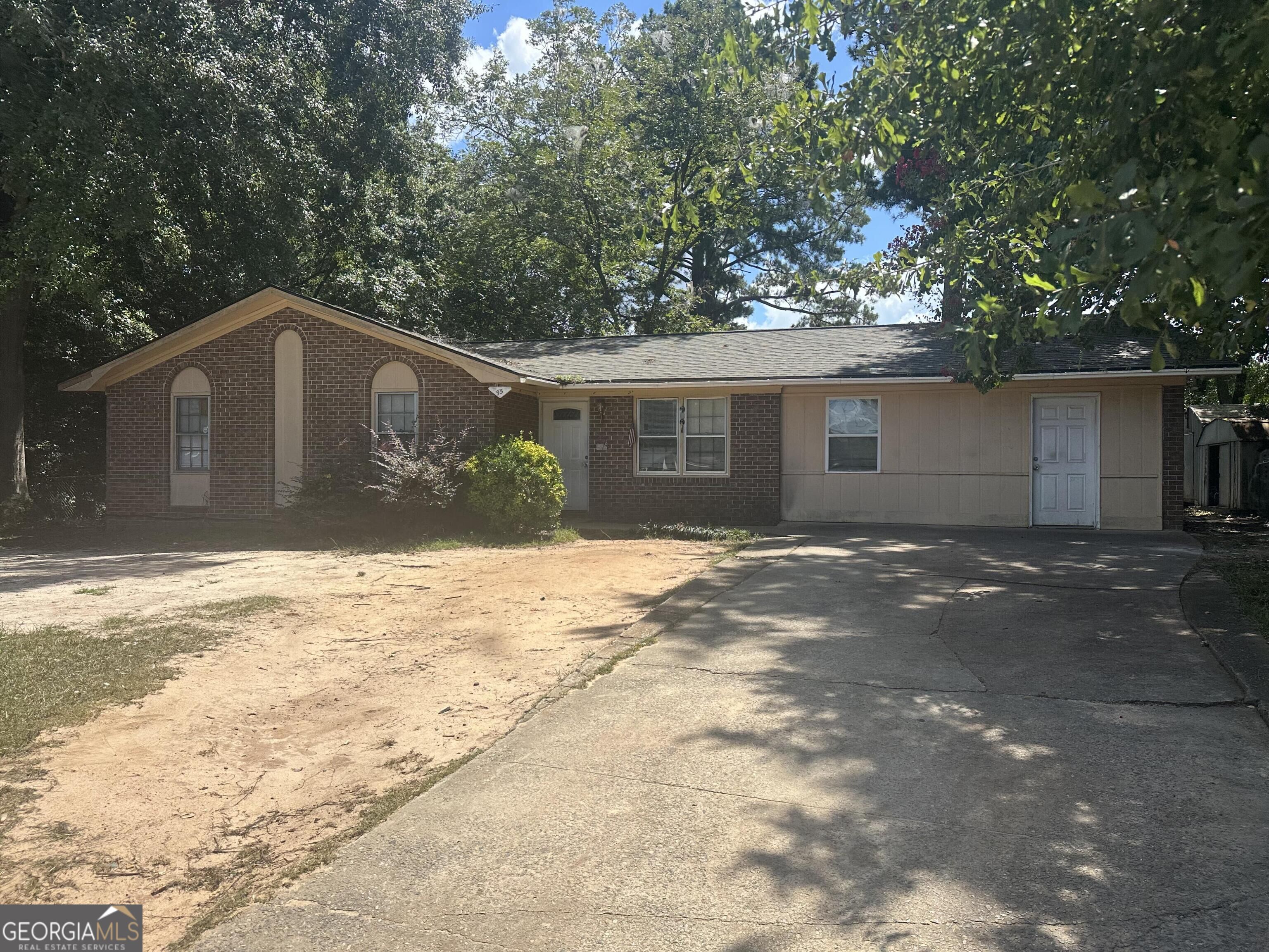 95 Knightsvue Place Property Photo 1