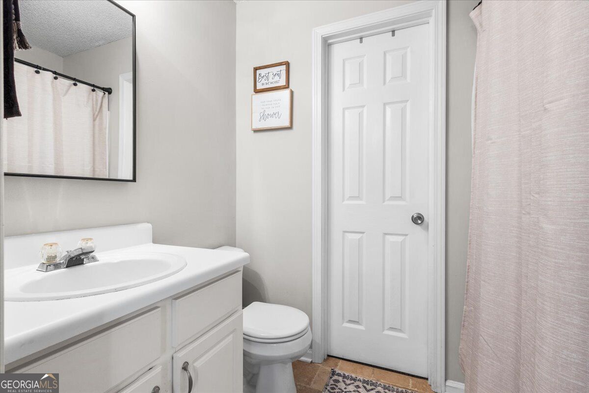 41 Devonshire Court Property Photo 27