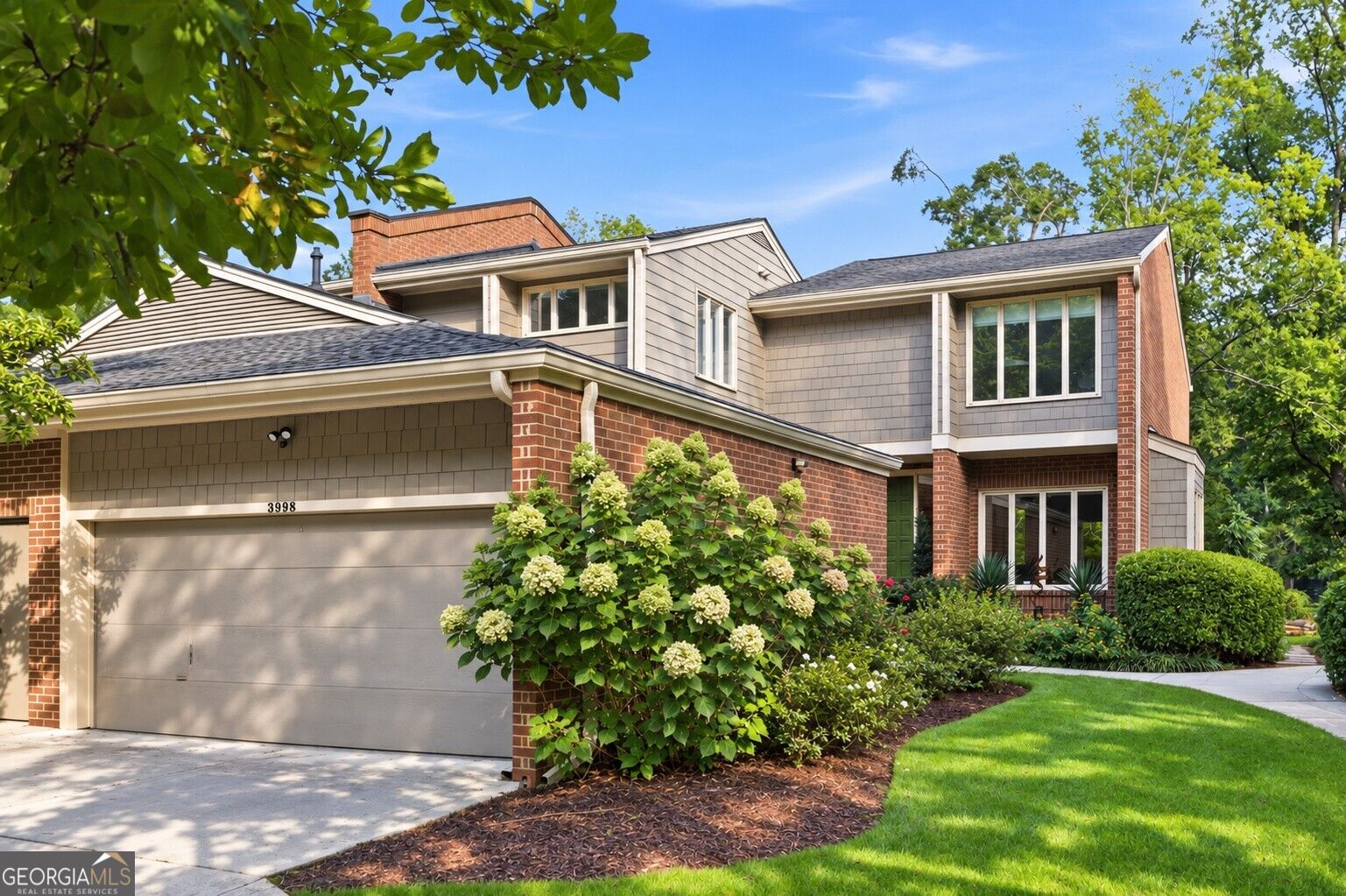 3998 Columns Drive Property Photo 1