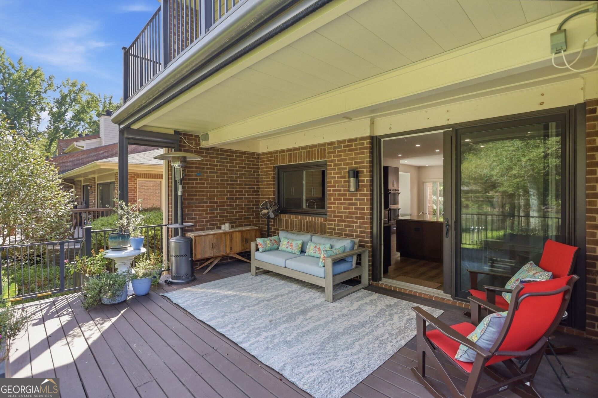 3998 Columns Drive Property Photo 31