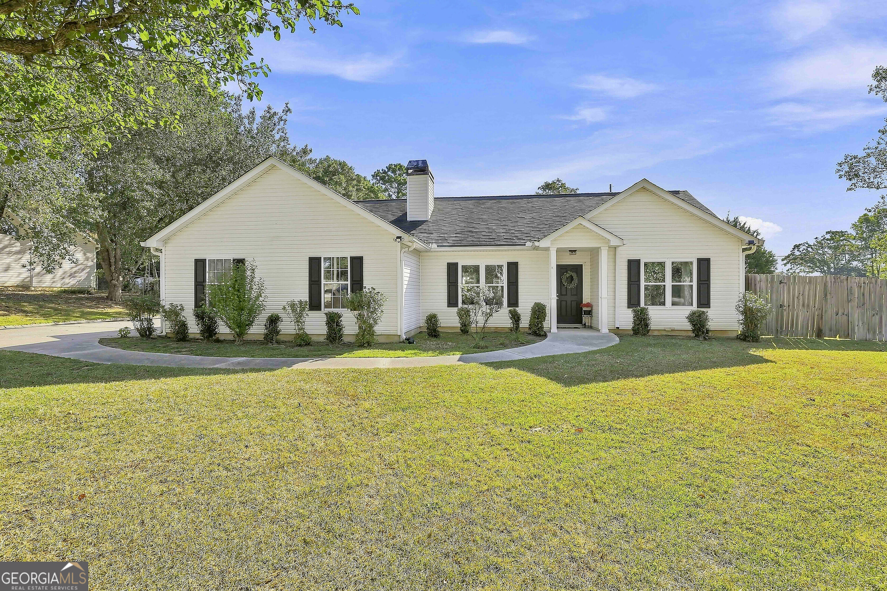 13 Lassetter Road Property Photo 1