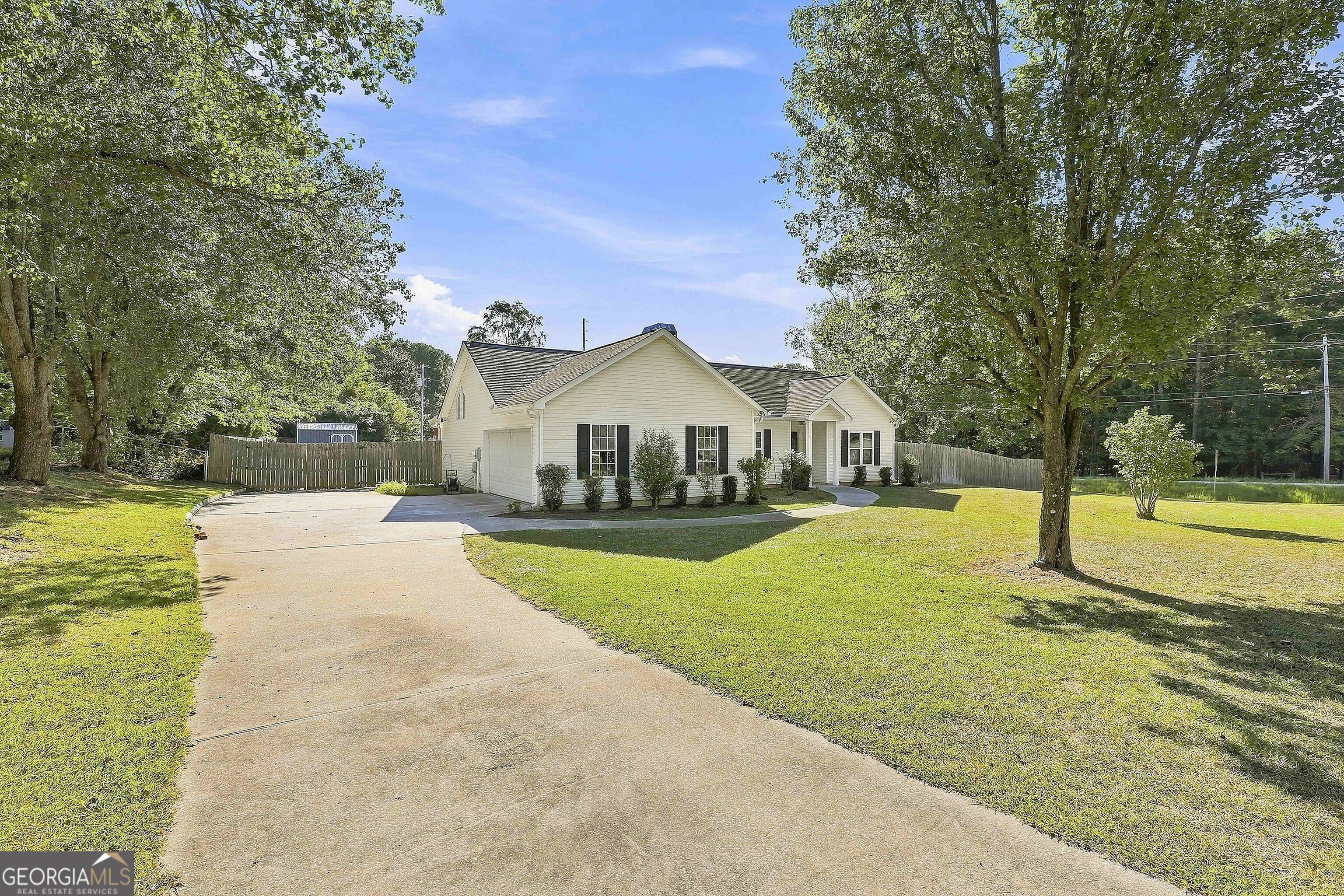 13 Lassetter Road Property Photo 2