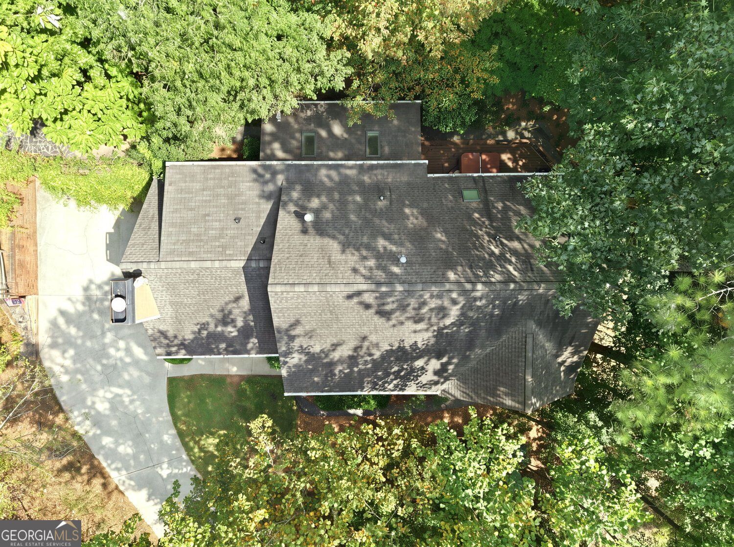235 River Landing Drive Property Photo 6