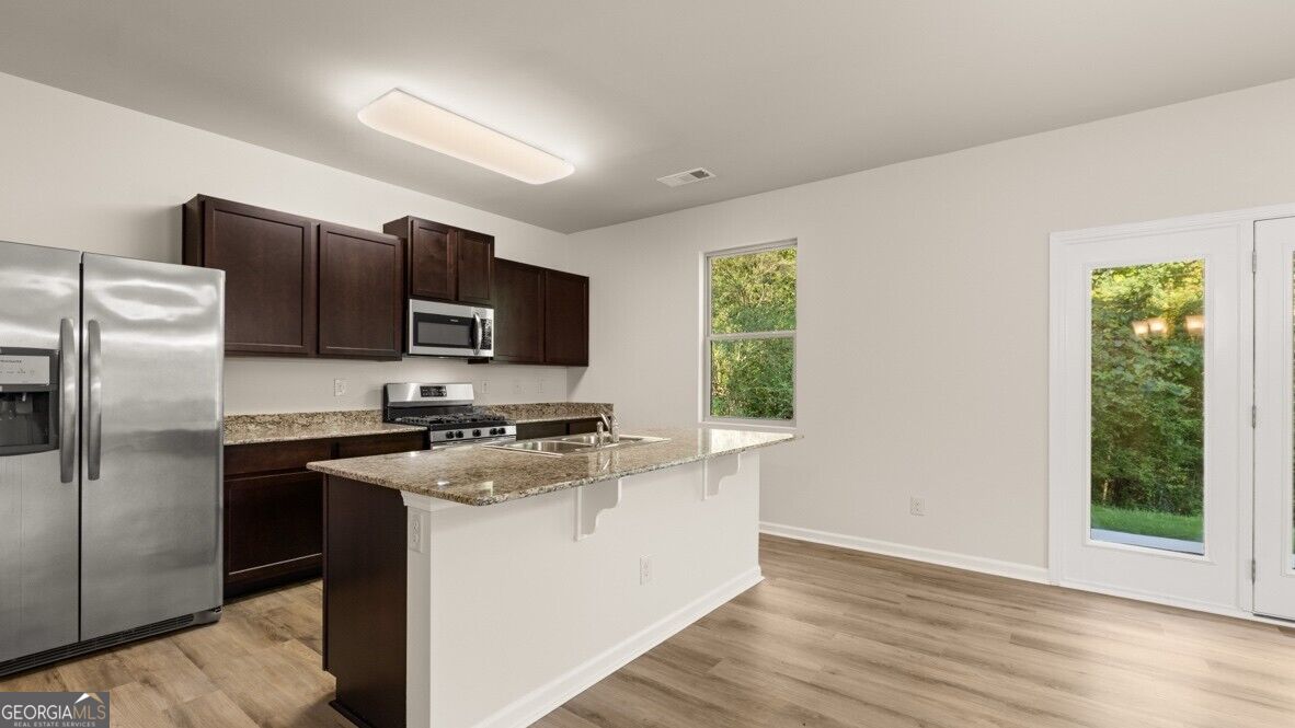 103 Arbor Creek Drive Property Photo 8