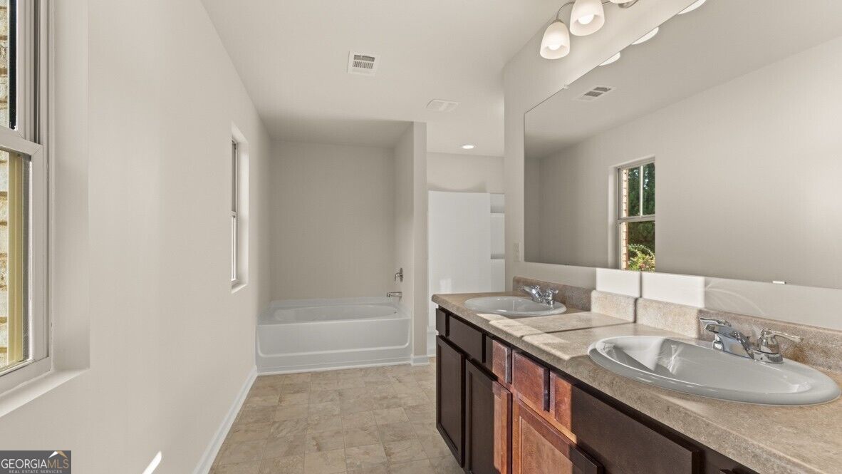103 Arbor Creek Drive Property Photo 21