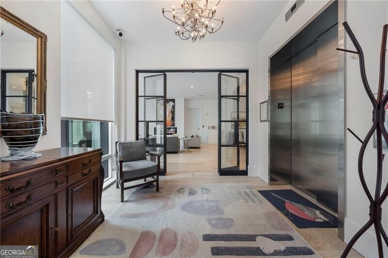 1301 Peachtree Street Ne Property Photo 2