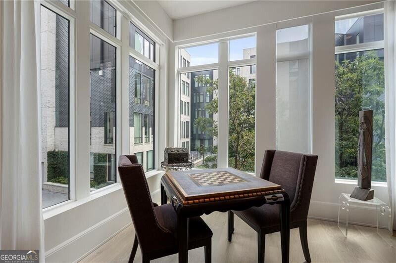 1301 Peachtree Street Ne Property Photo 6