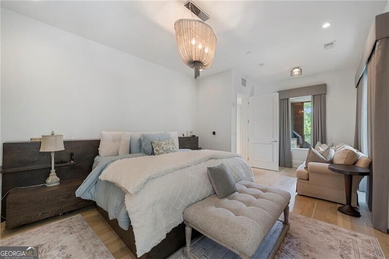 1301 Peachtree Street Ne Property Photo 26