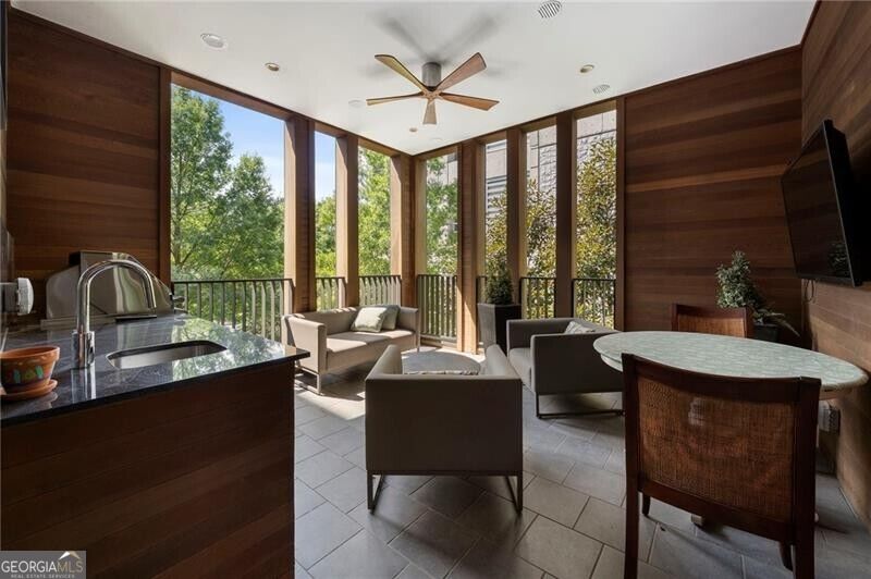 1301 Peachtree Street Ne Property Photo 43