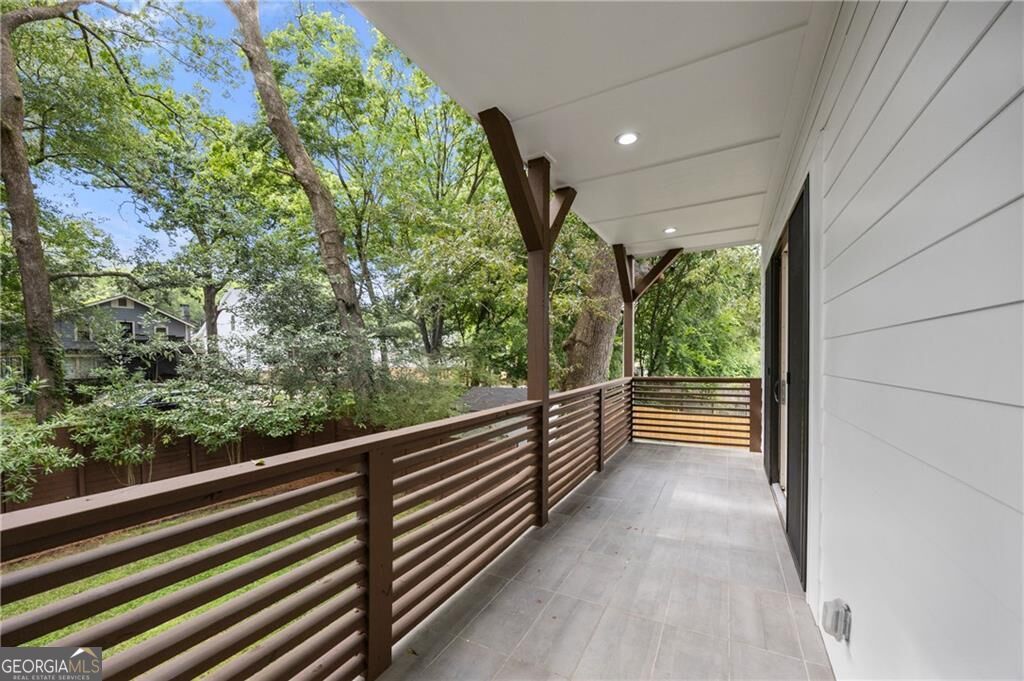 24 Hutchinson Street Property Photo 27