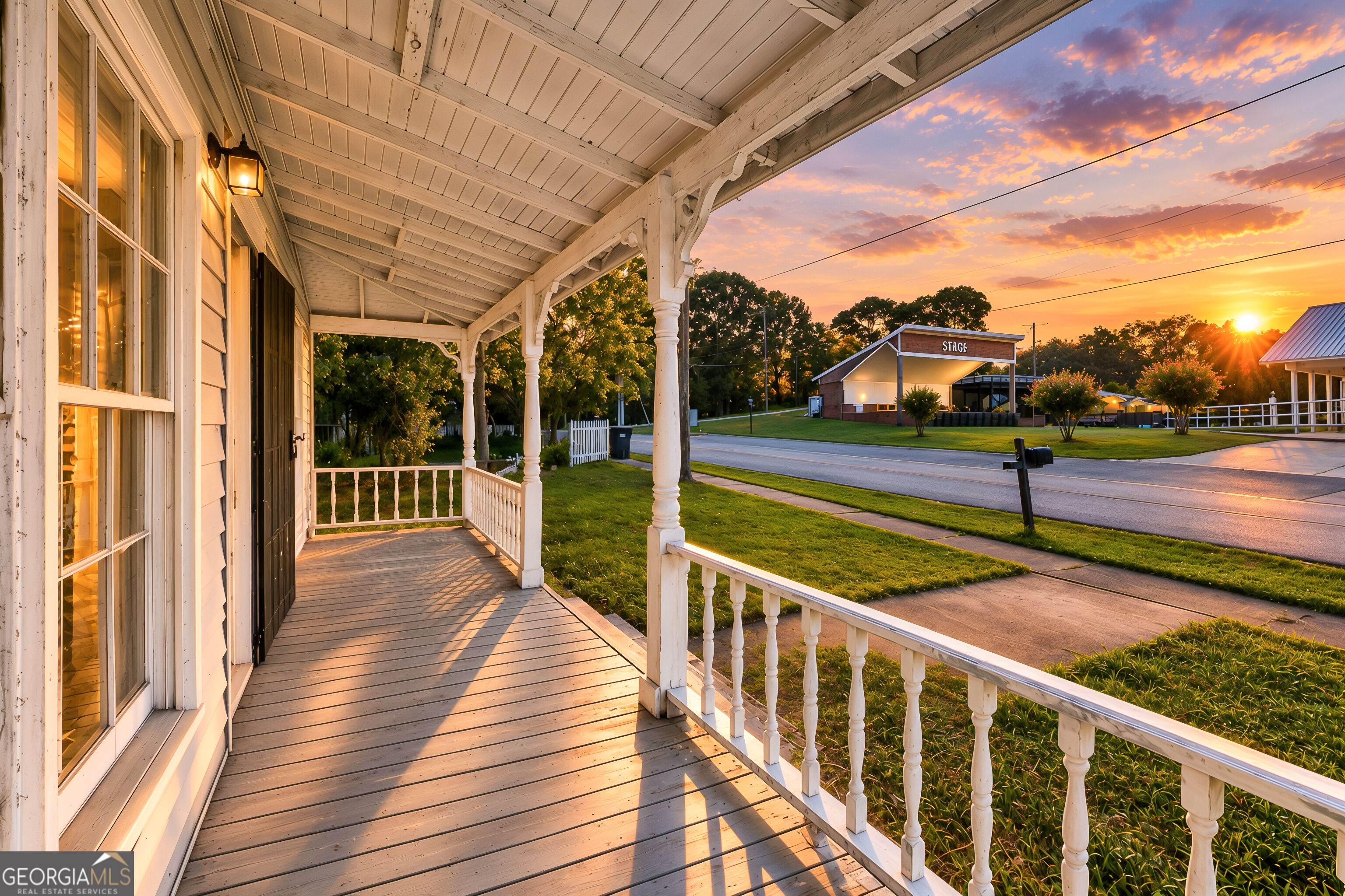 5908 Wall Street Property Photo 3