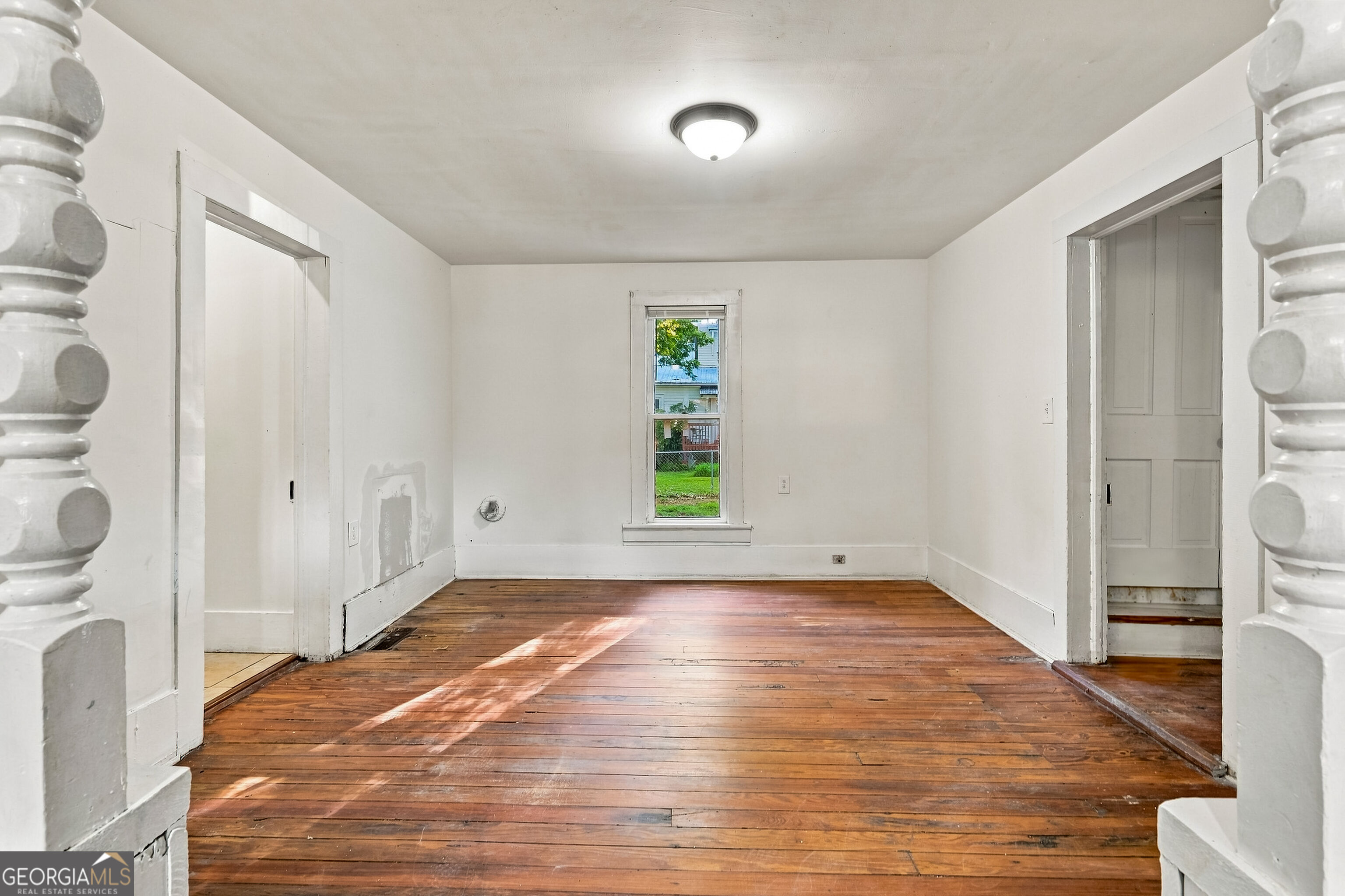 5908 Wall Street Property Photo 46