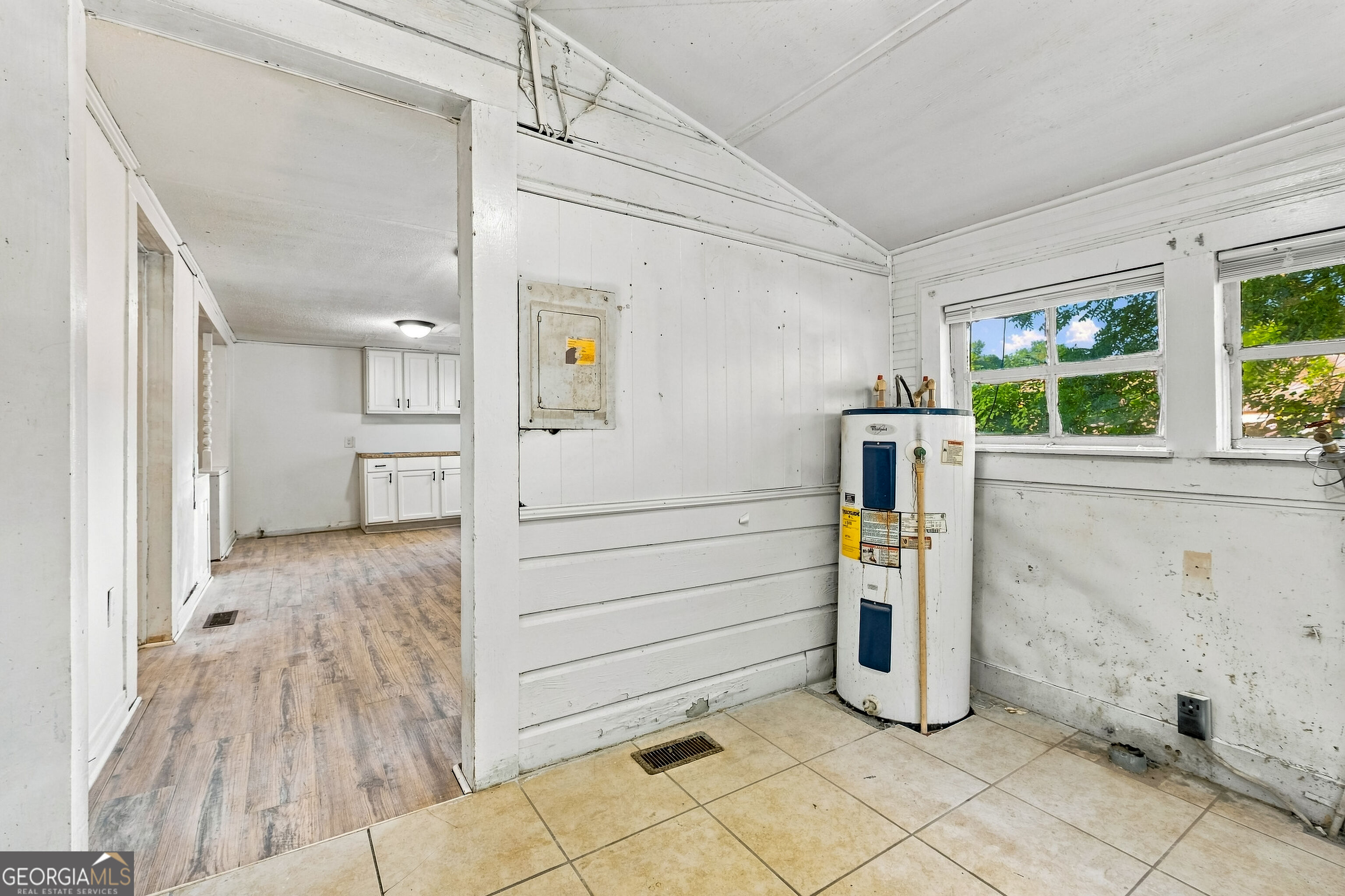 5908 Wall Street Property Photo 52