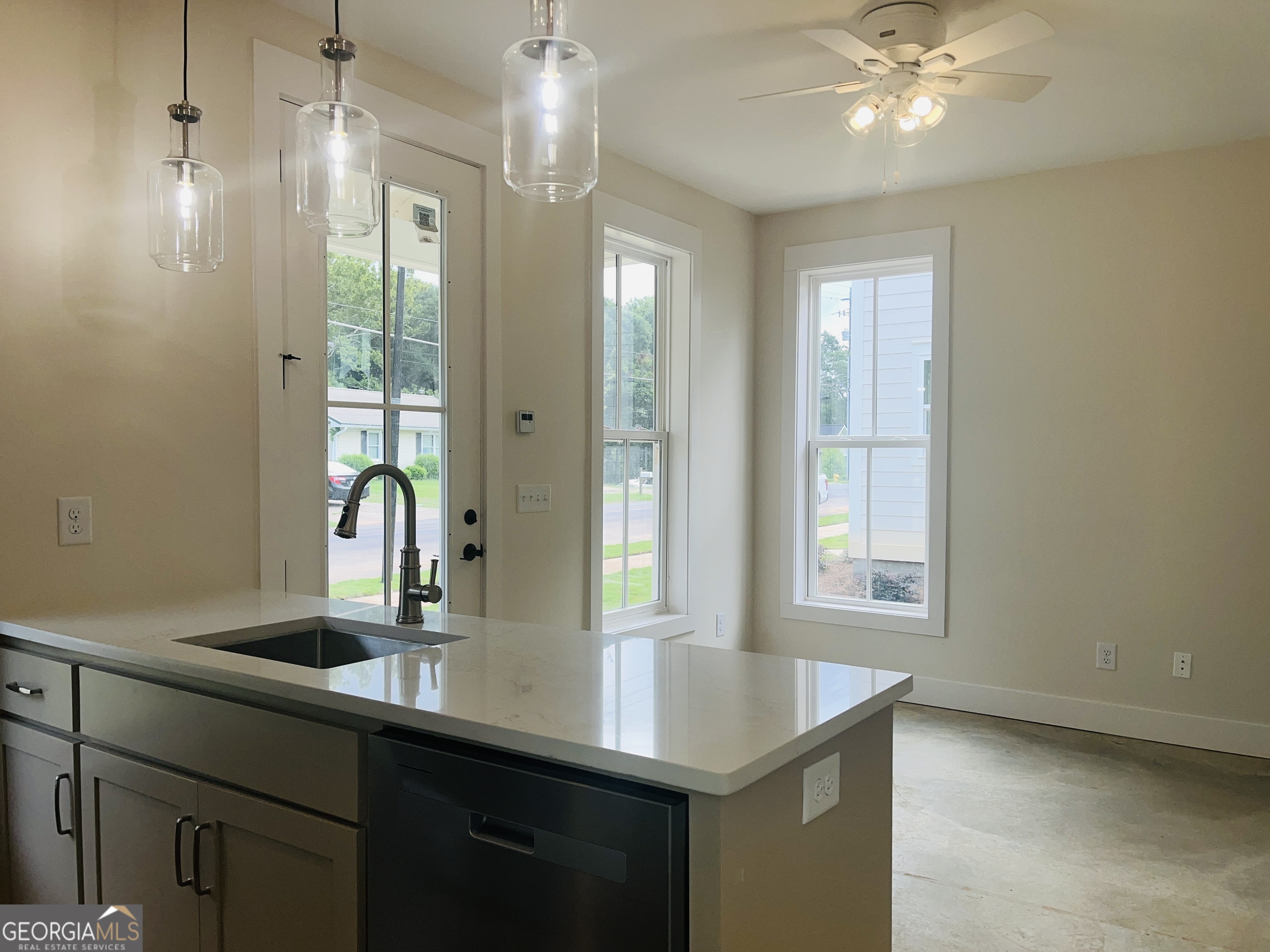604 Freeman Street # A Property Photo 8